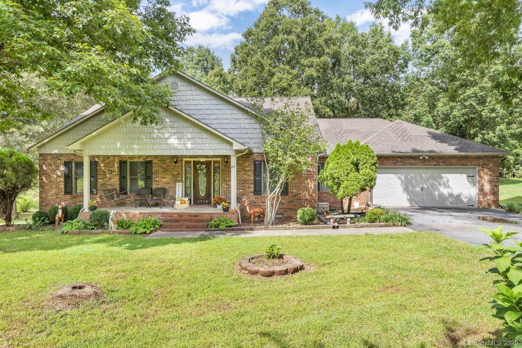 1710 Forrest Street - Photo 1