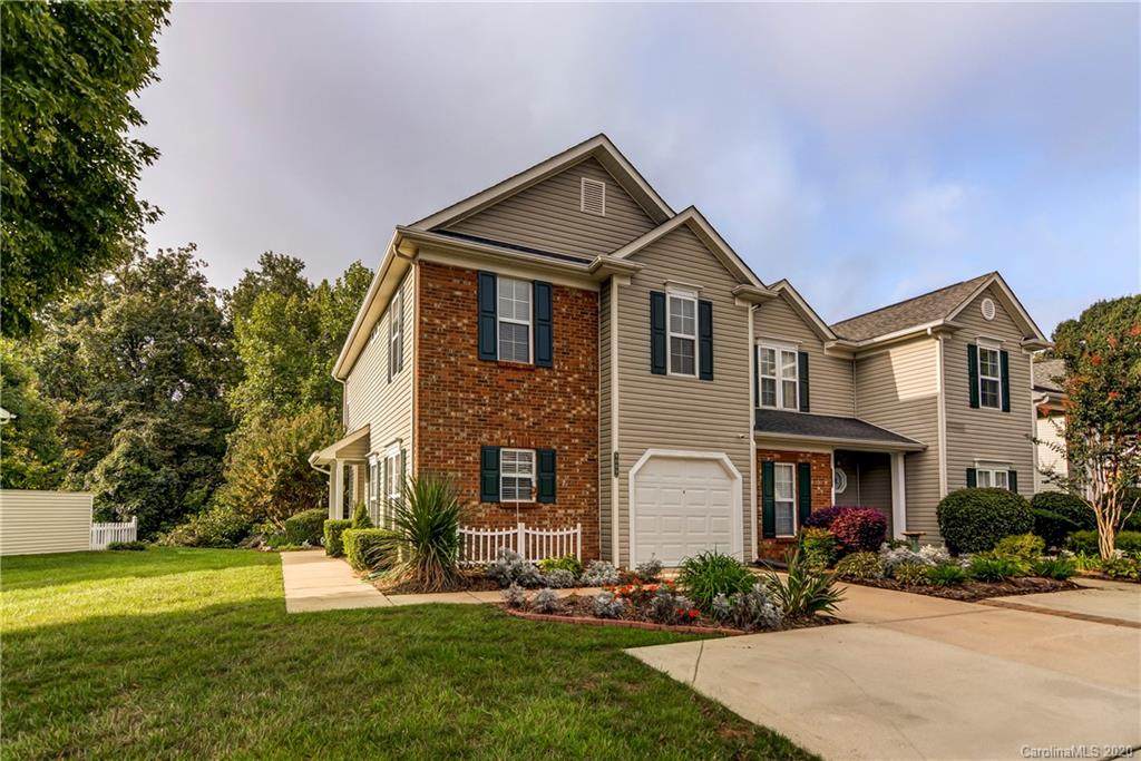 9009 Cinnabay Drive - Photo 1