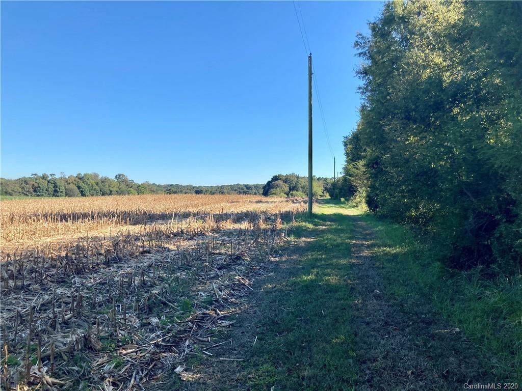4410 John Hargette Road - Photo 1
