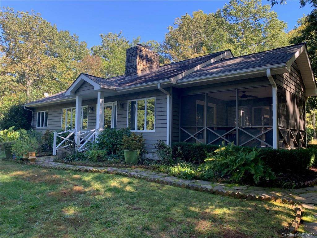 301 Rosewood Lane - Photo 1