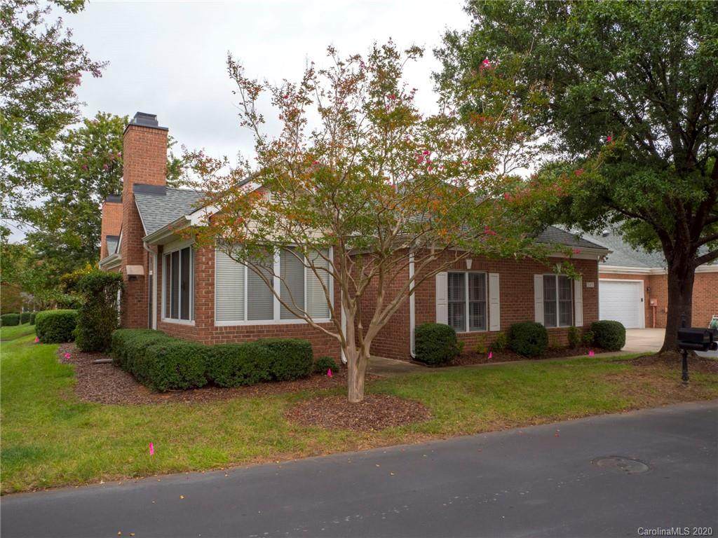 11431 Olde Turnbury Court - Photo 1