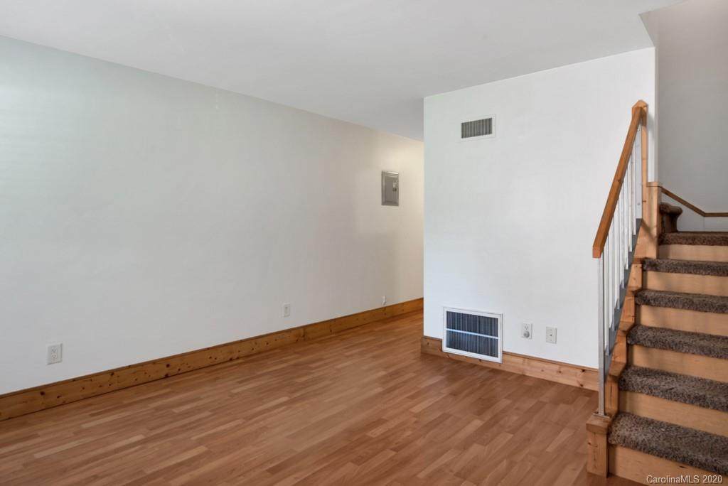 640 Chipley Avenue - Photo 1