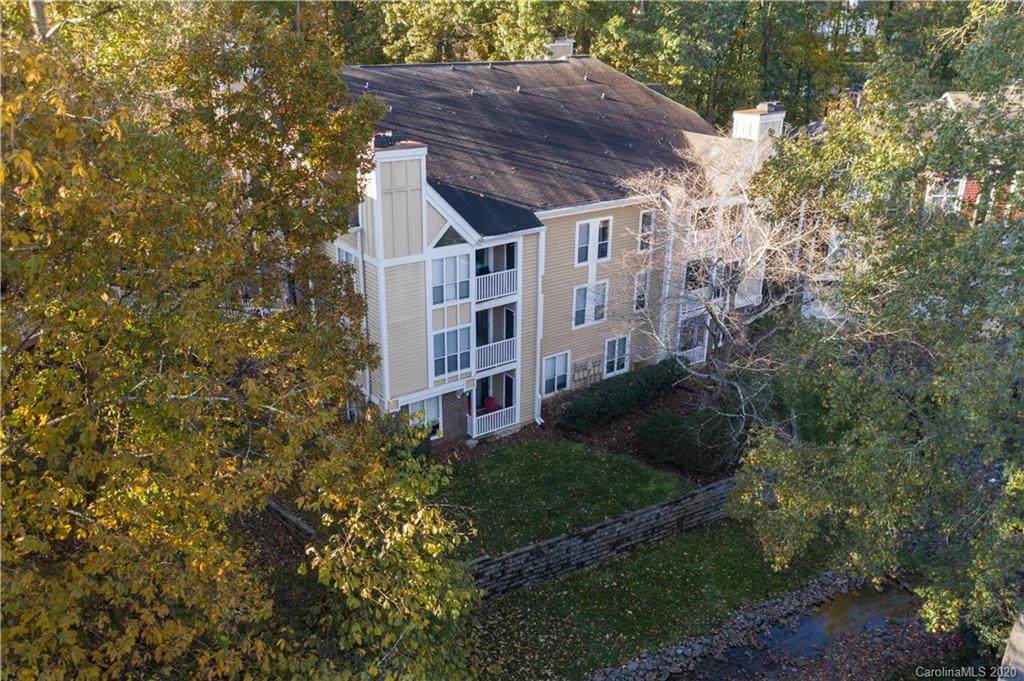2518 Cranbrook Lane - Photo 1