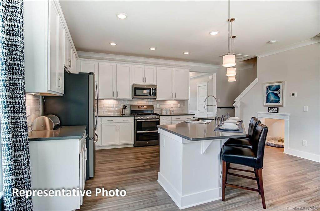 2013 Laurel Village Circle - Photo 1
