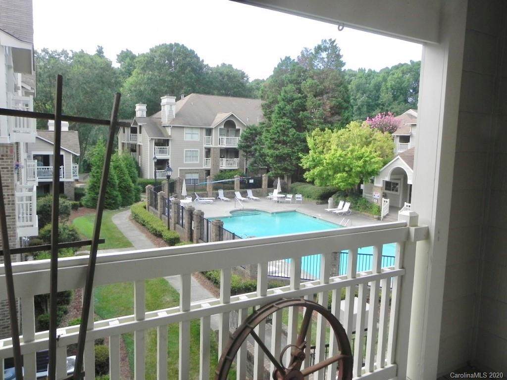 5003 Sharon Road - Photo 1