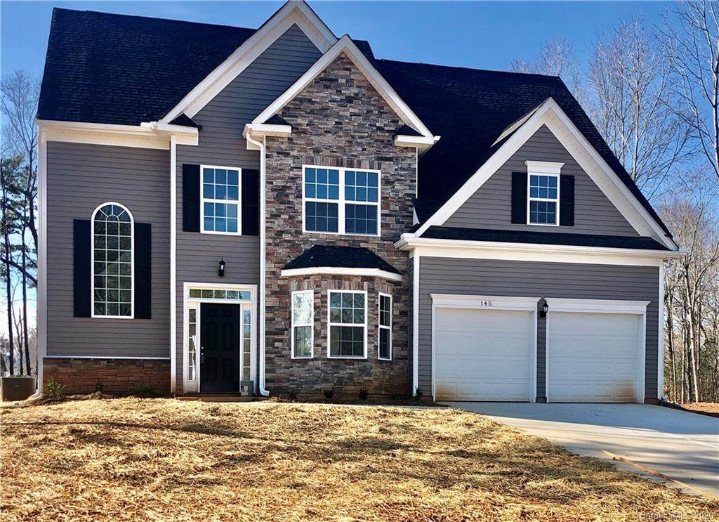 134 Holly Springs Loop - Photo 1
