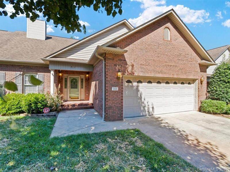 906 3rd Street Place - Photo 1