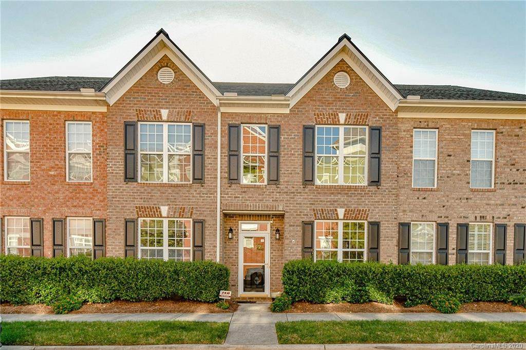 3802 Balsam Street - Photo 1