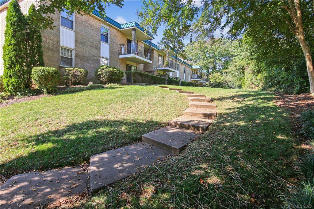 4736 Hedgemore Drive - Photo 1