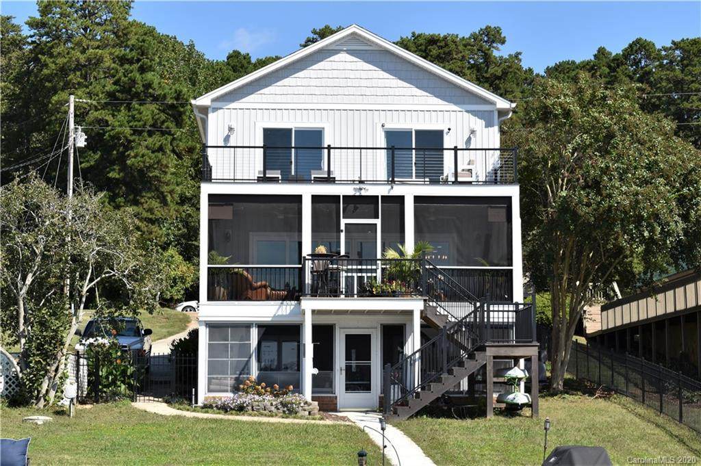 256 Strand Drive - Photo 1
