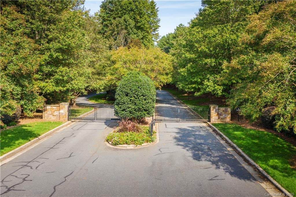 5161/5165 Woodland Bay Drive - Photo 1