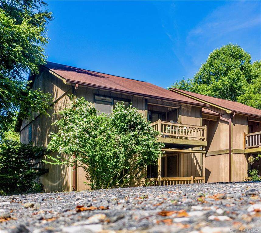 651 Overlook Drive - Photo 1