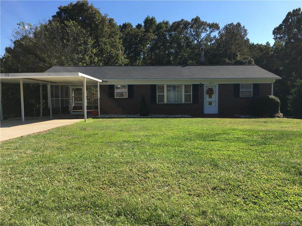 2241 Horseshoe Acres Drive - Photo 1