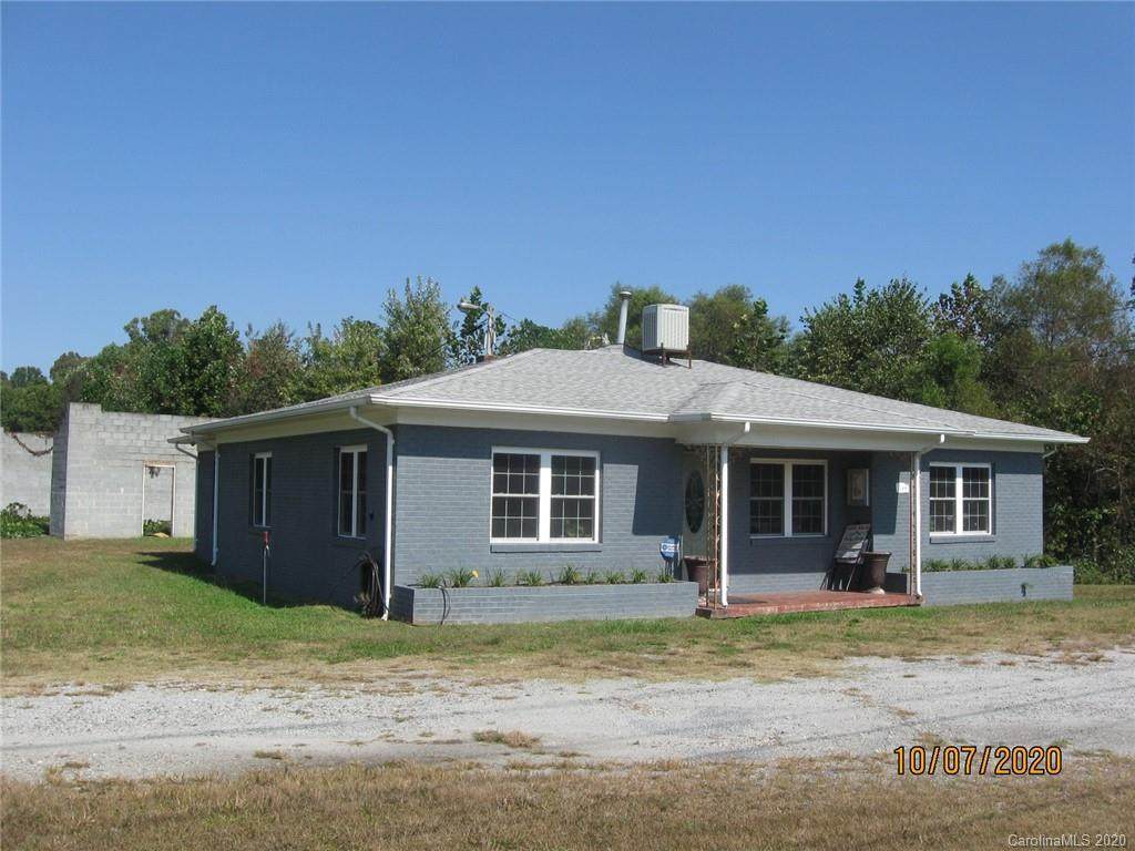 1144 Morganton Boulevard - Photo 1