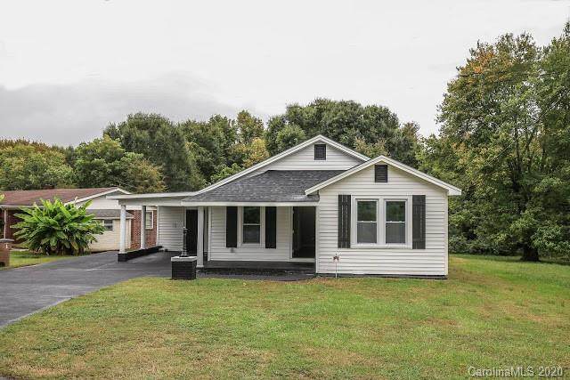1590 Kings Road - Photo 1