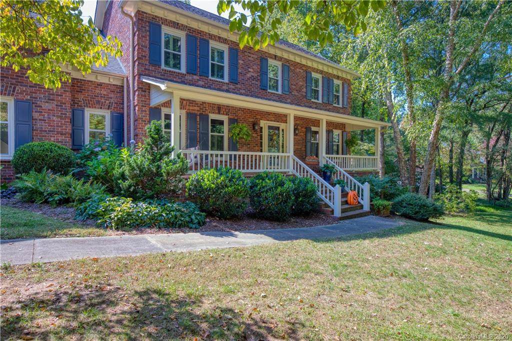 406 Channing Circle - Photo 1