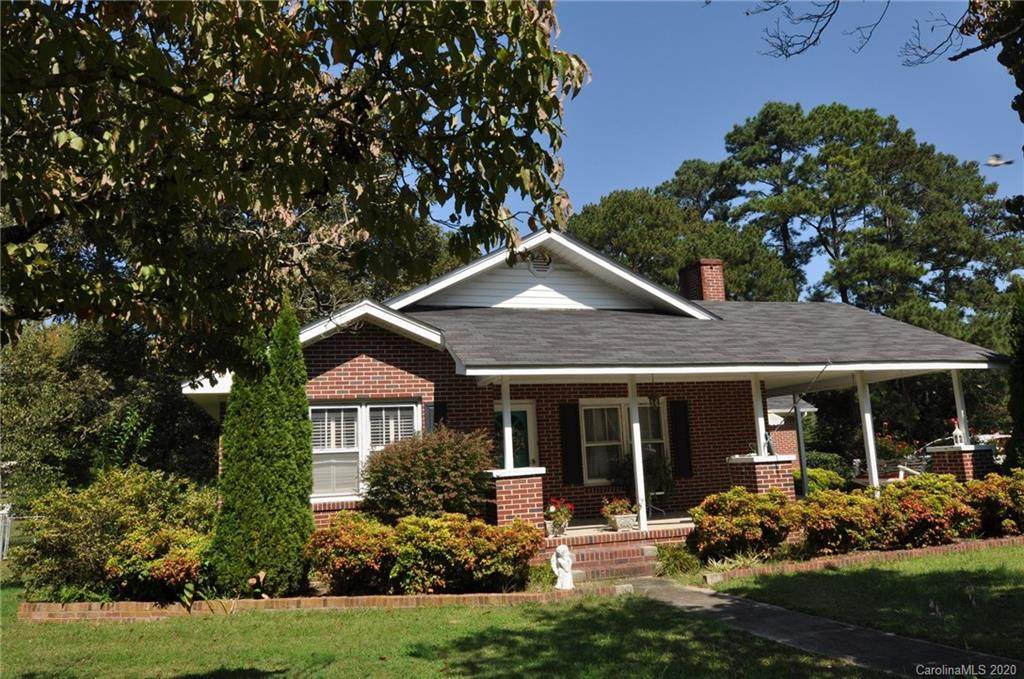 628 Stamie Drive - Photo 1