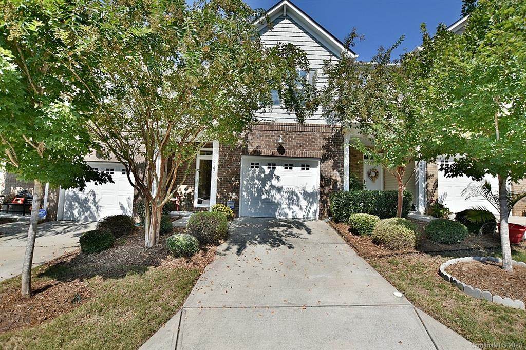 7007 Woodsbay Lane - Photo 1
