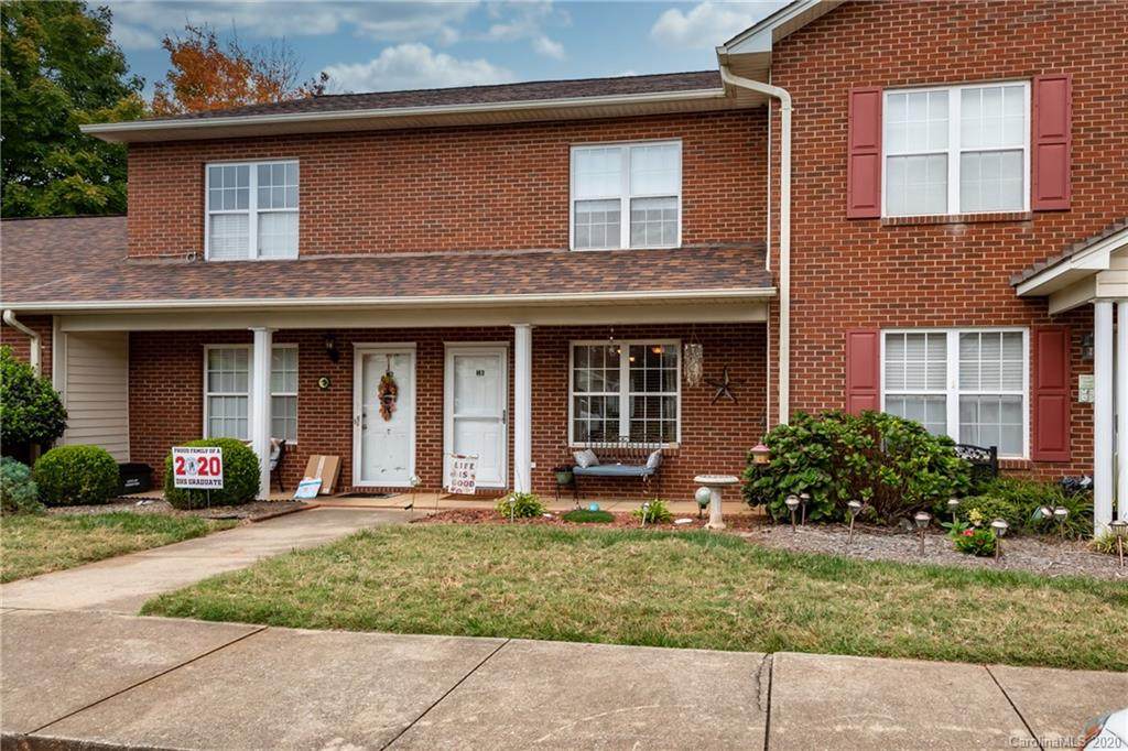 102 Brandywine Drive - Photo 1