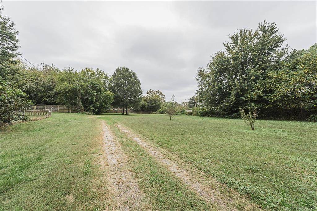 211 Clay Street - Photo 1