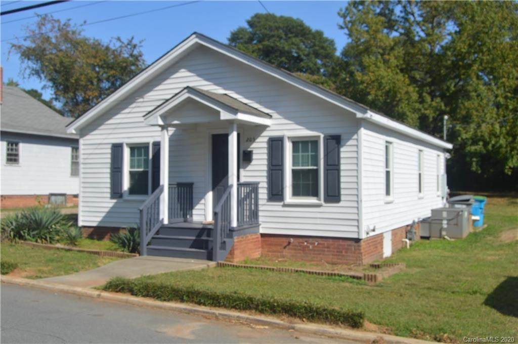 205 Sacco Street - Photo 1
