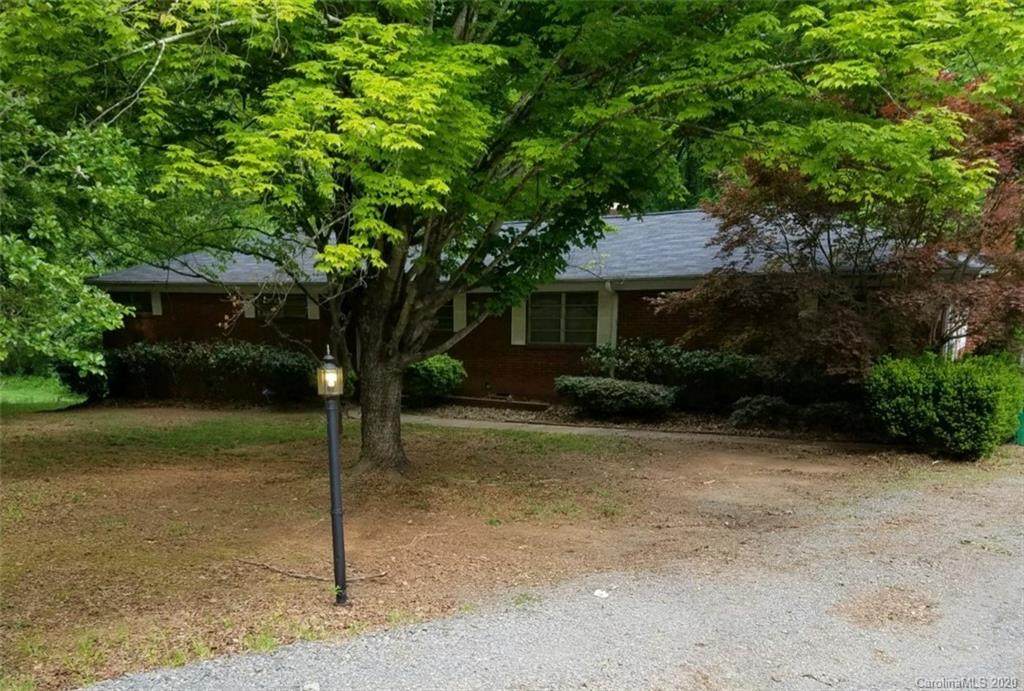 1118 Jenkins Drive - Photo 1