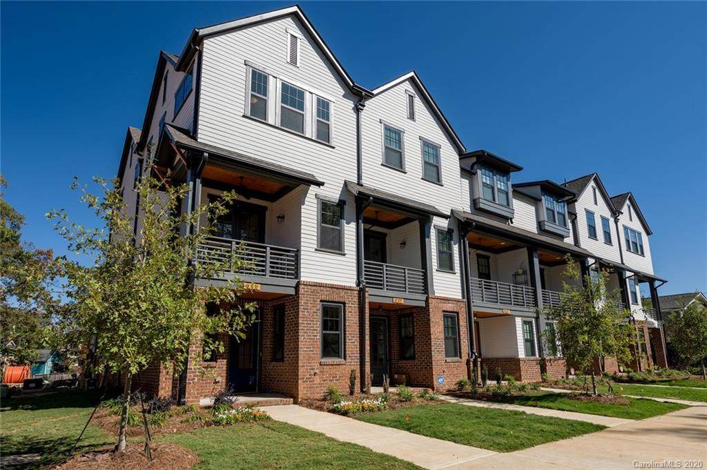 933 36th Street - Photo 1