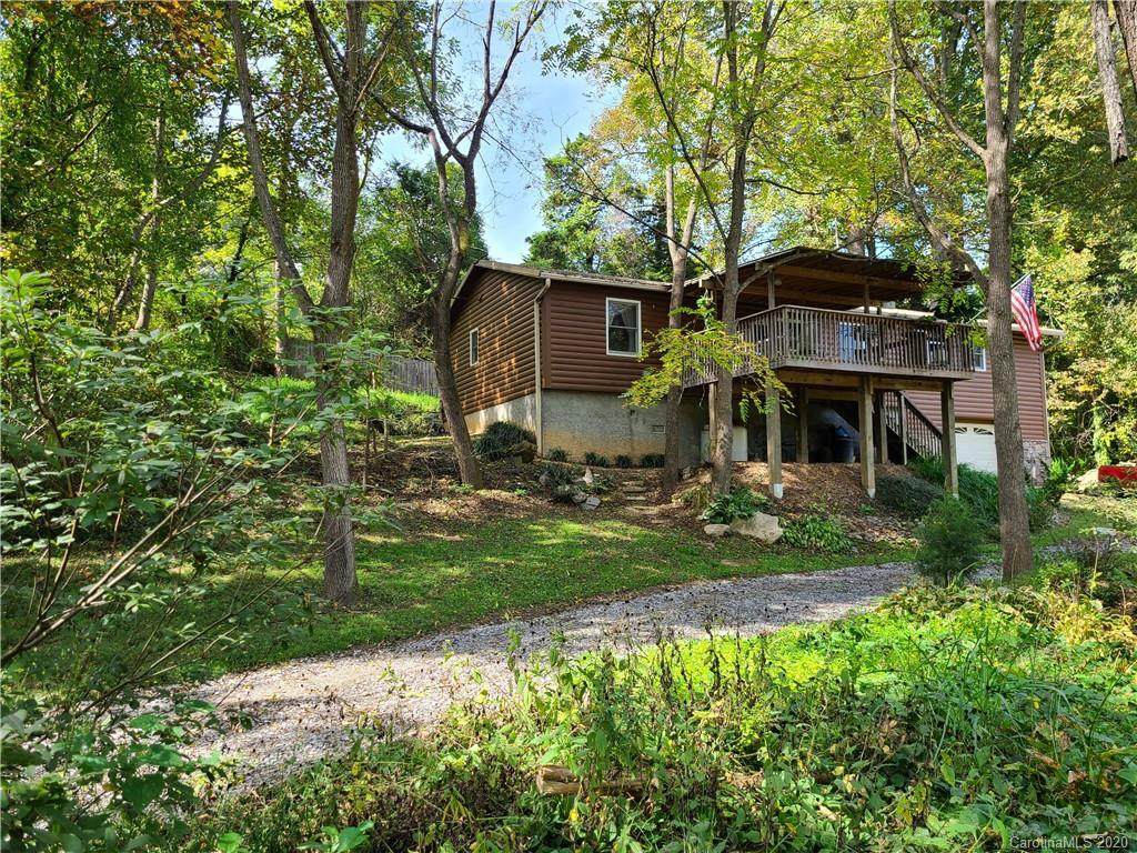 9 Deep Cavern Drive - Photo 1
