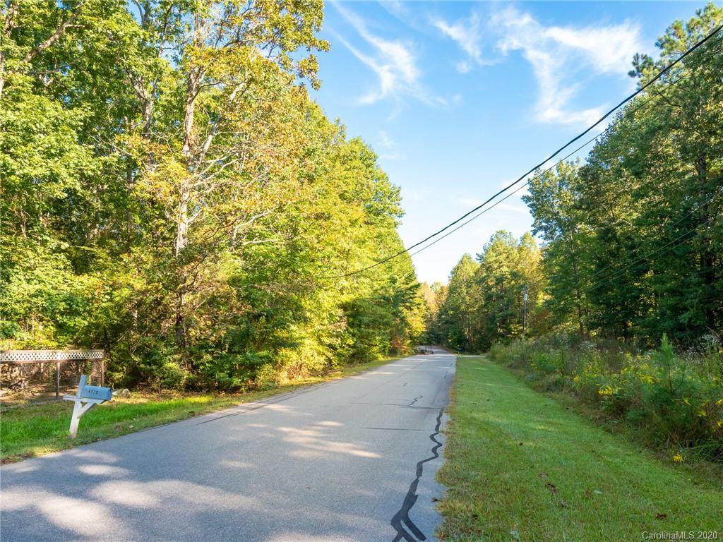 4116 Glenola Drive - Photo 1