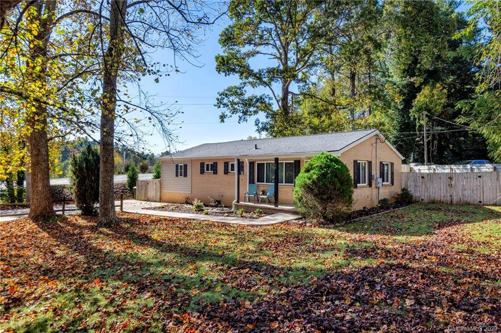 25 Royal Pines Drive - Photo 1