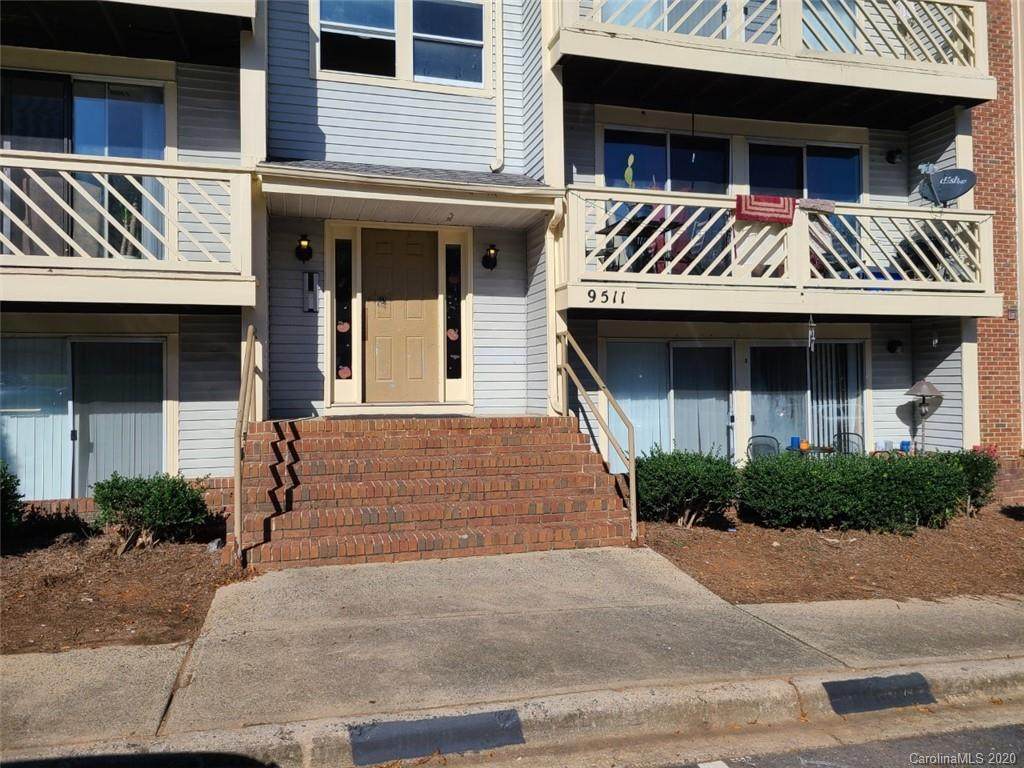9511 Shannon Green Drive - Photo 1