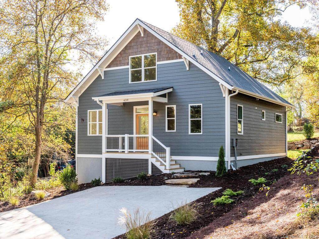 439 Riverview Drive - Photo 1