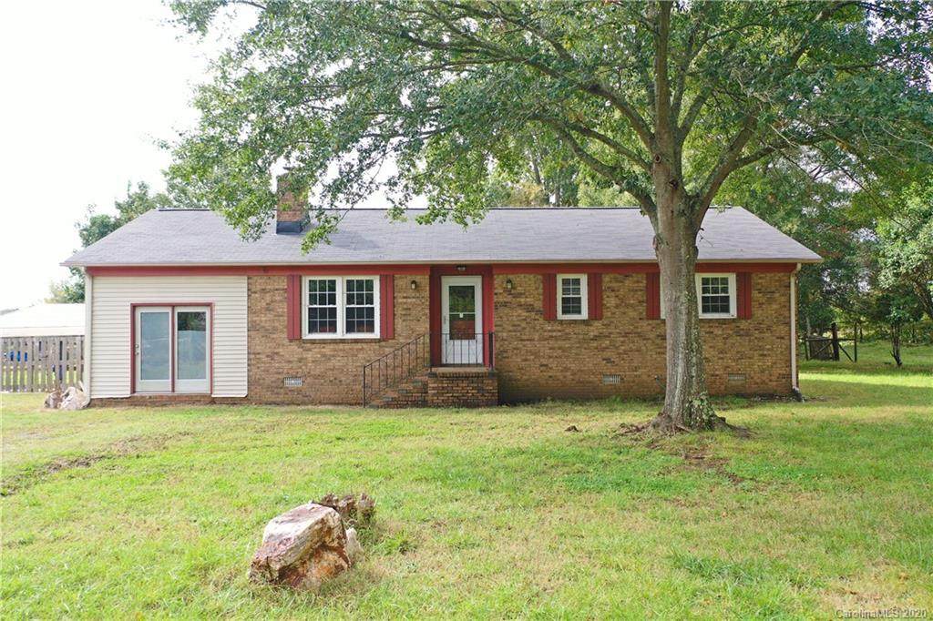 155 Rambo Road - Photo 1