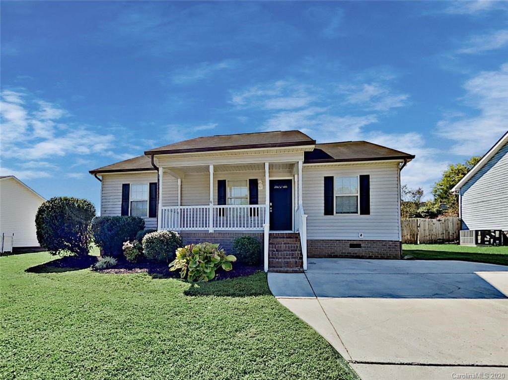 706 Loch Lomond Circle - Photo 1