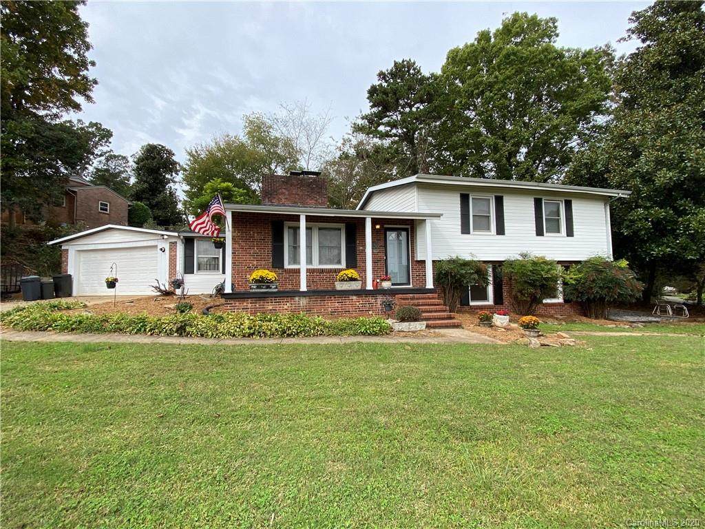 5198 Lake Park Drive - Photo 1