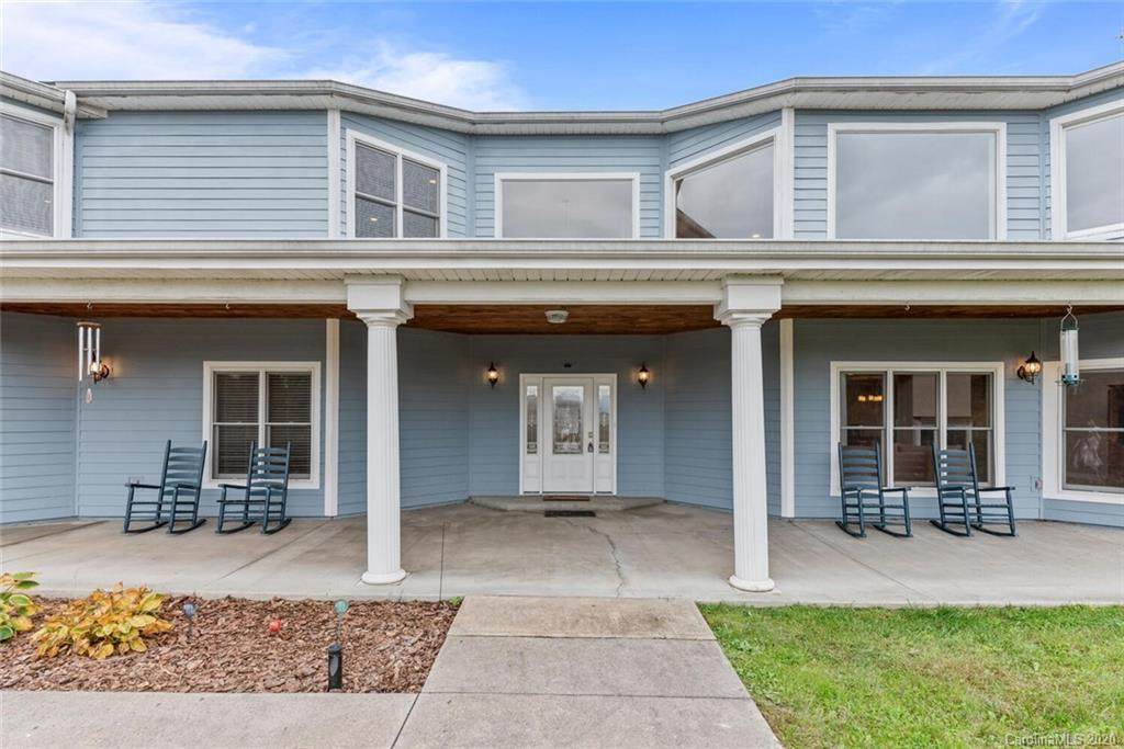 116 Pond View Drive - Photo 1