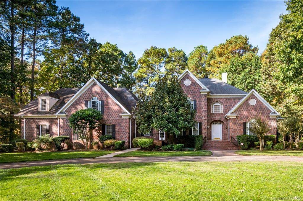 115 Glenview Drive - Photo 1