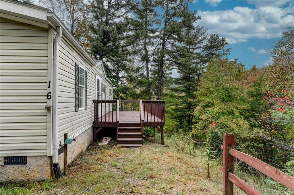 16 Molly Lane - Photo 1