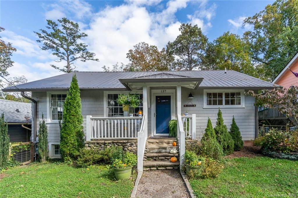 137 Linden Avenue - Photo 1