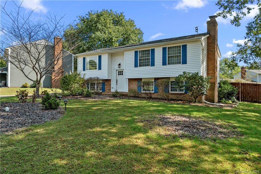 11423 Five Cedars Road - Photo 1