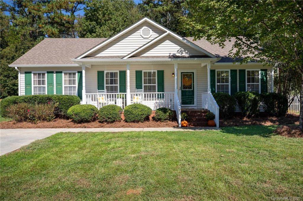 1426 Lowell Trace - Photo 1