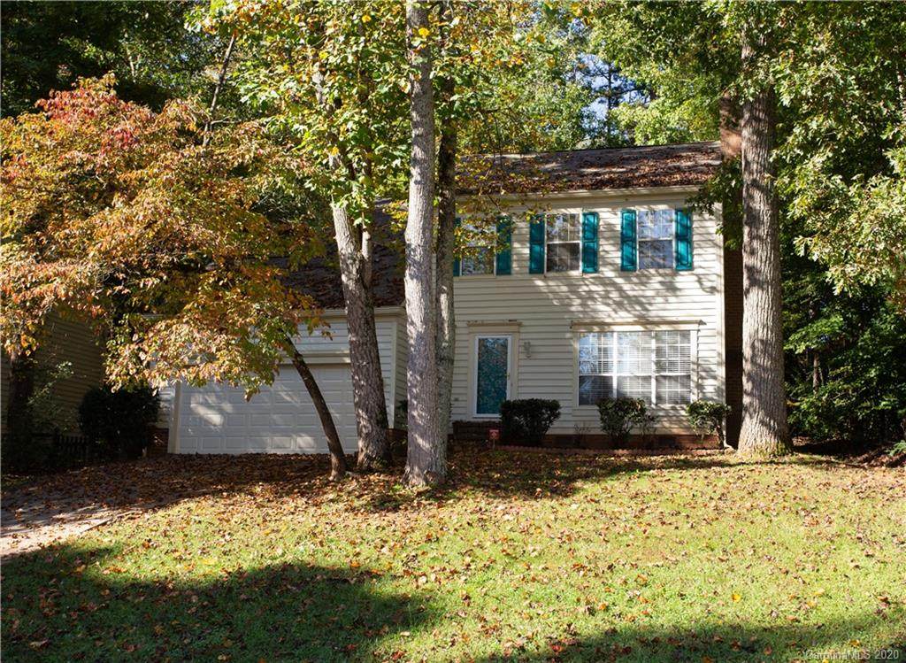 104 Creekside Drive - Photo 1