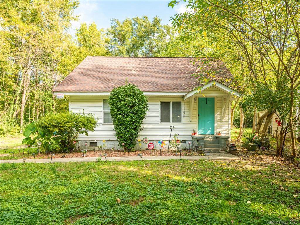3228 Lakeview Street - Photo 1