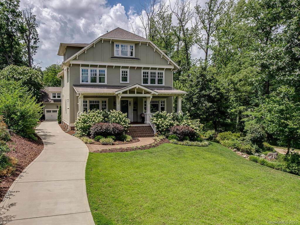2408 Cumberland Avenue - Photo 1
