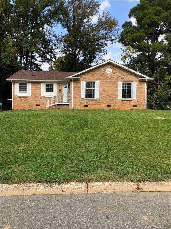 1414 Grovewood Drive - Photo 1