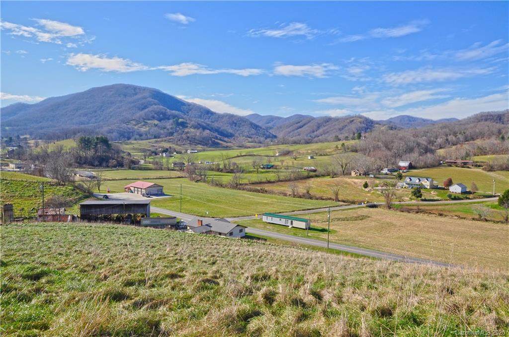 1064 Newfound Road - Photo 1