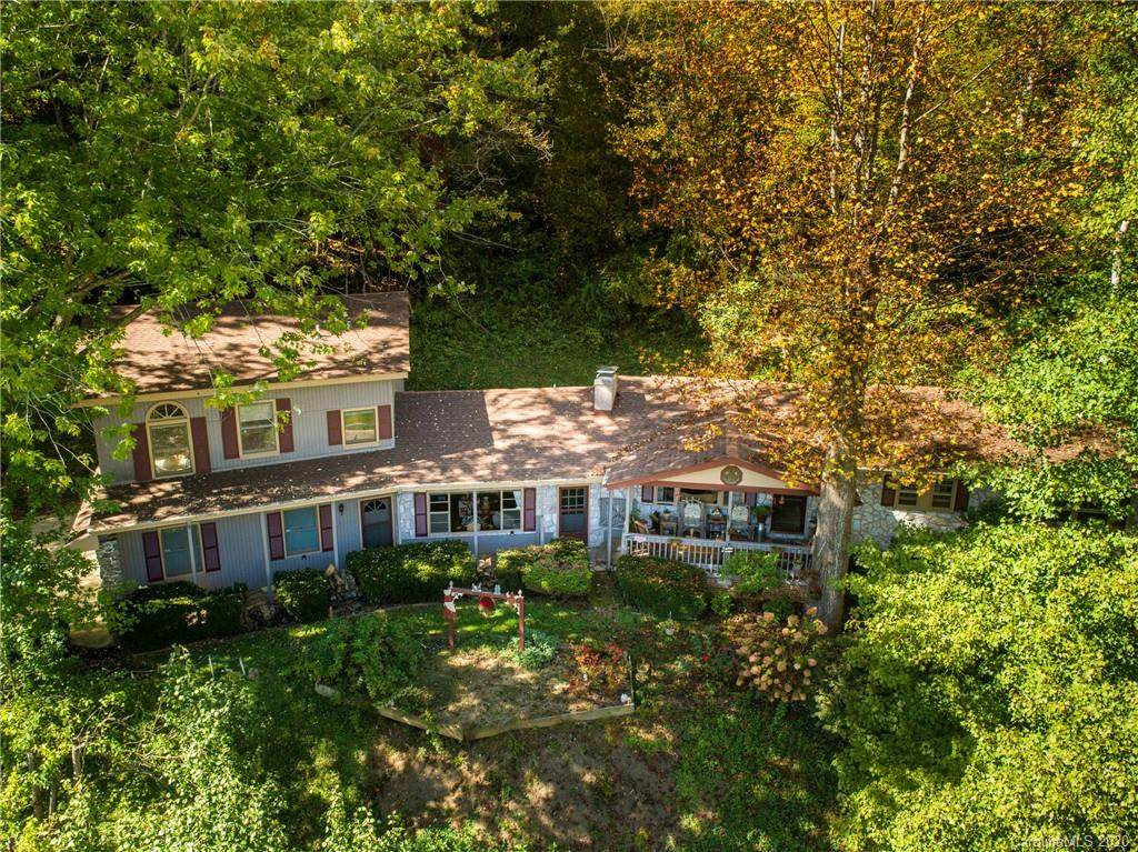 1589 Country Club Drive - Photo 1