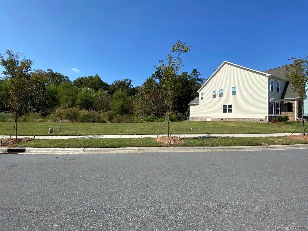 13717 Helen Benson Boulevard - Photo 1