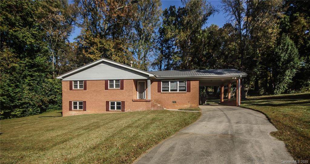 1018 Robinhood Lane - Photo 1