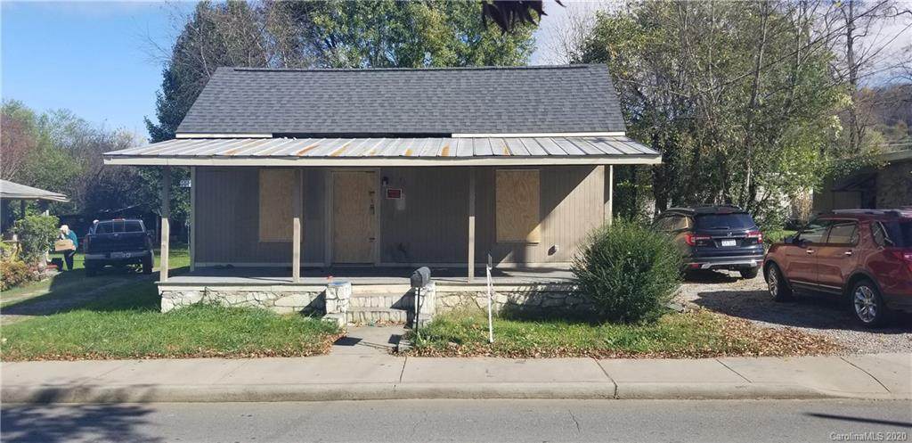 61 Riverbend Street - Photo 1